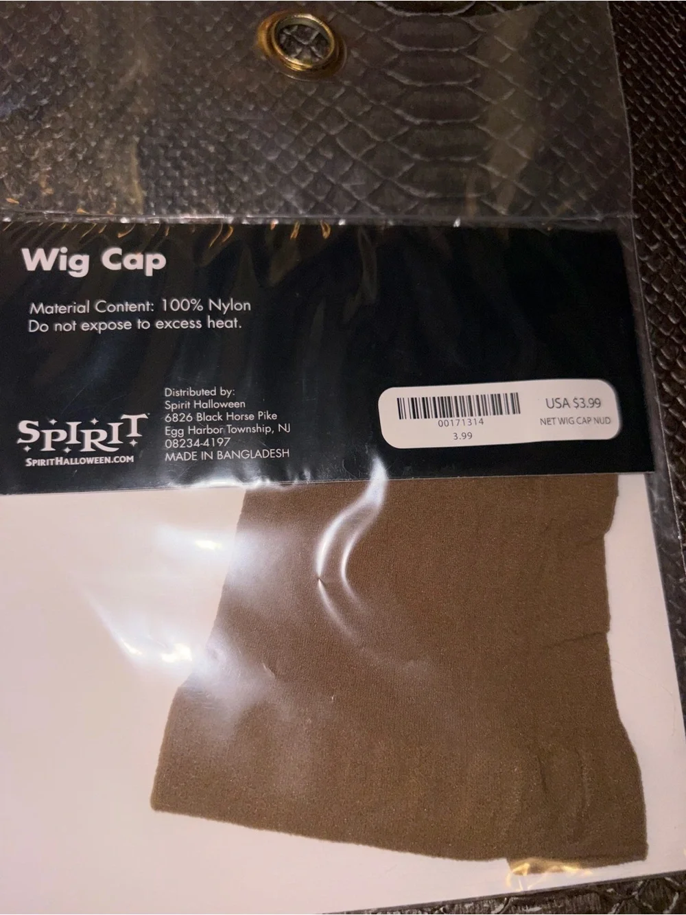 Hollywood Glam Blonde Women's Wig - Soft Cream Blonde and wig cap brand new